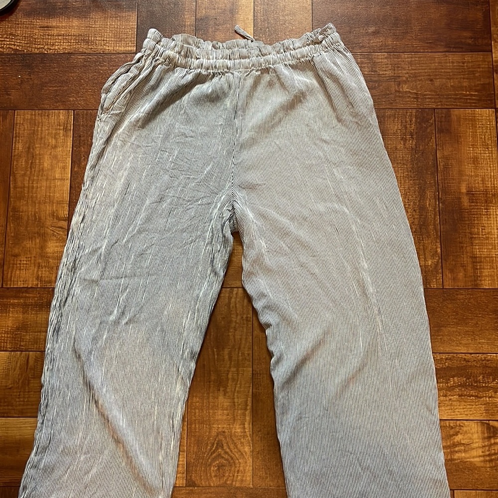 Liz Claiborne wide leg striped Rayon/Acetate Pants - Picture 5 of 8